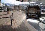 Just a short walk to the Westin Gondola. & Lift ticket Office. Great restaurant and bar as well